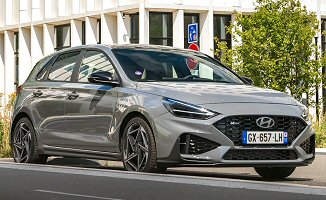 Hyundai i30 III FL ’24 1.5 16V T-GDI Mild Hybrid 48V 140KM (G4LK)